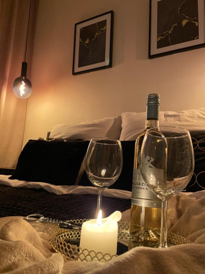 Sunset Resort Apartament Dziesiatka Przy Plazy Гжибово Екстериор снимка