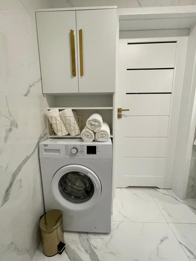 Sunset Resort Apartament Dziesiatka Przy Plazy Гжибово Екстериор снимка
