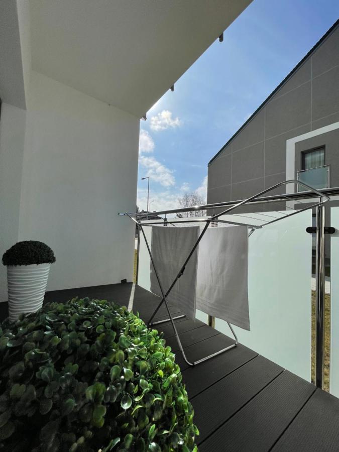 Sunset Resort Apartament Dziesiatka Przy Plazy Гжибово Екстериор снимка