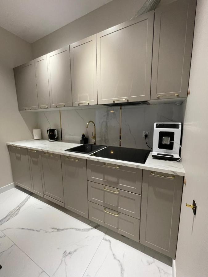 Sunset Resort Apartament Dziesiatka Przy Plazy Гжибово Екстериор снимка