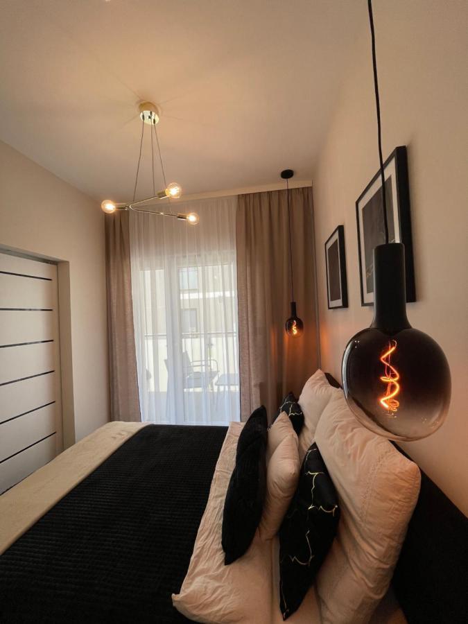 Sunset Resort Apartament Dziesiatka Przy Plazy Гжибово Екстериор снимка